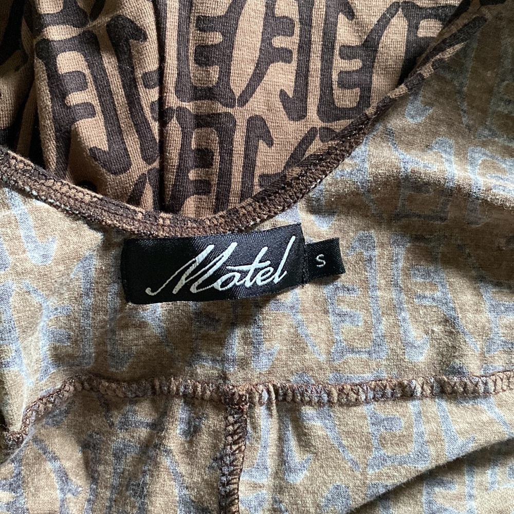 Motel Rocks Bodycon Romper - Picture 3 of 3